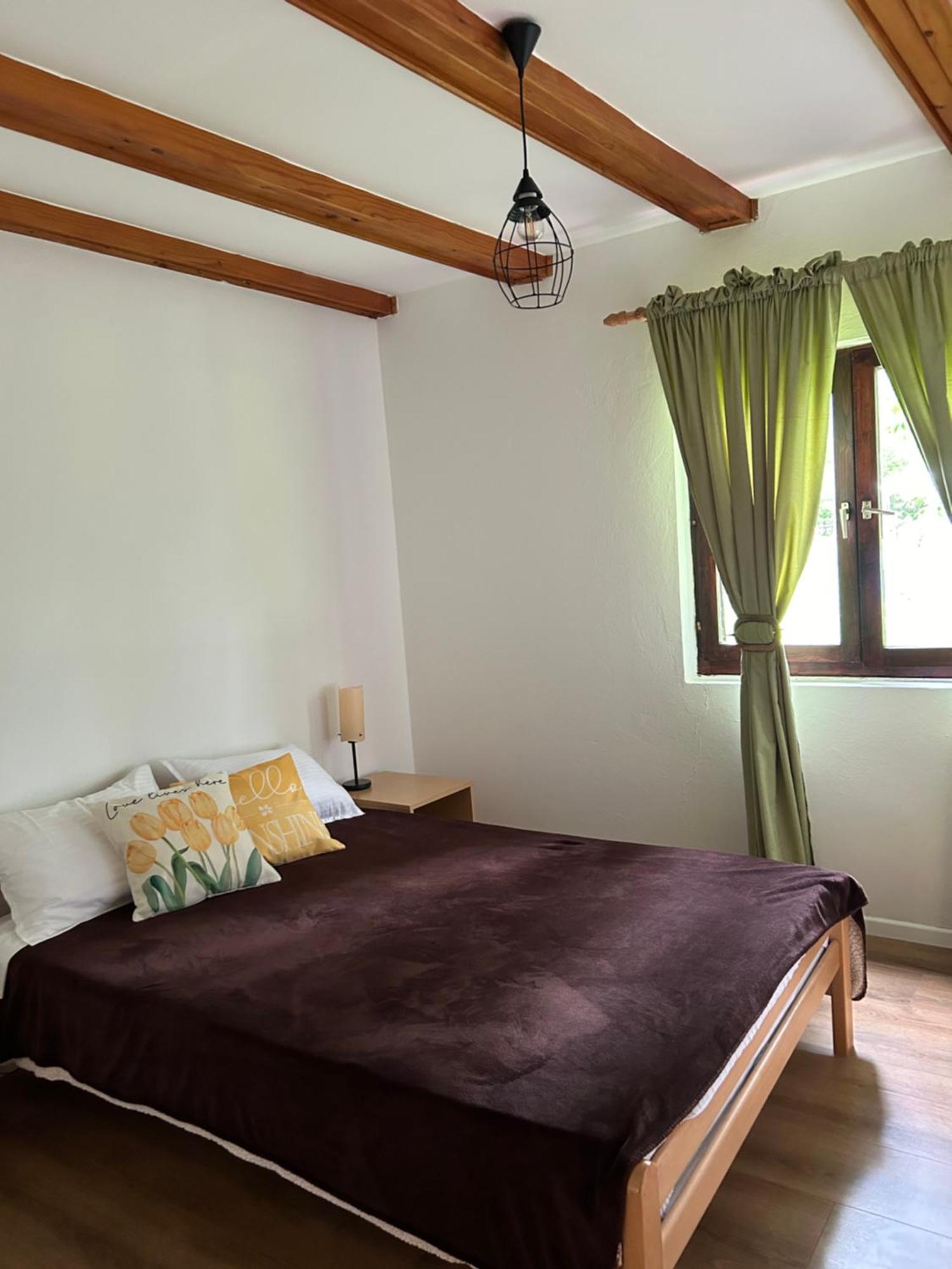 Apartments Celopek Licko Petrovo Selo Экстерьер фото